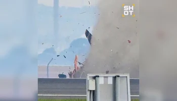 Самолет потерпел крушение на авиашоу в Австралии