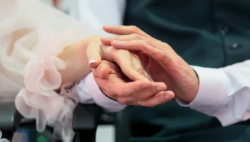 Названа самая популярная дата для заключения брака на новогодних праздниках