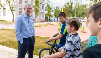 Собянин рассказал об обновленной школе № 37 в Раменках