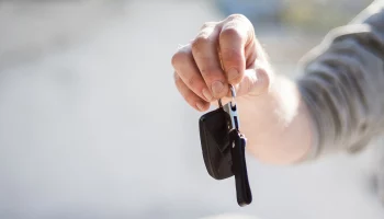 Москвичам напомнили о бесплатной утилизации авто через &laquo;Вывоз ненужных вещей&raquo;