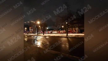 Пожарные локализовали возгорание в здании автосервиса на северо-востоке Москвы