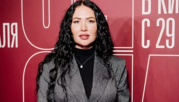 Как правильно подобрать брючный костюм на весну: советы дизайнера