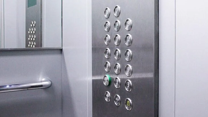 Сергей Собянин утвердил планы замены лифтов в жилых домах Сергей Собянин утвердил планы замены лифтов в жилых домах