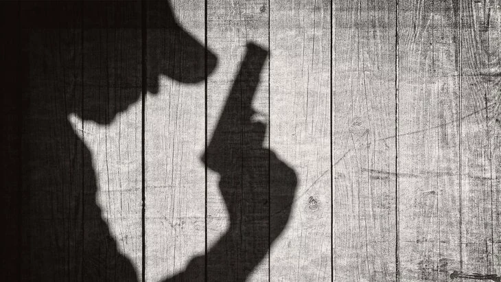 В Подмосковье покупатель подрался с продавцом и обстрелял его из травматического оружия В Подмосковье покупатель подрался с продавцом и обстрелял его из травматического оружия