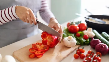 Диетолог Редина назвала продукты, которые замедляют процесс старения организма