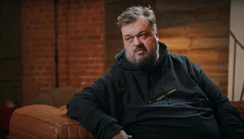 Перед матчем Россия &mdash; Сербия объявят минуту молчания в память об Уткине