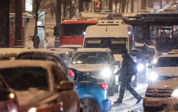 Столичных водителей предупредили о возможных заторах на дорогах 9 февраля Столичных водителей предупредили о возможных заторах на дорогах 9 февраля