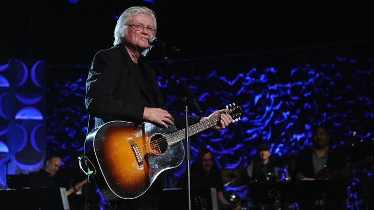 Умер дядя Анджелины Джоли, американский композитор Чип Тейлор Умер дядя Анджелины Джоли, американский композитор Чип Тейлор