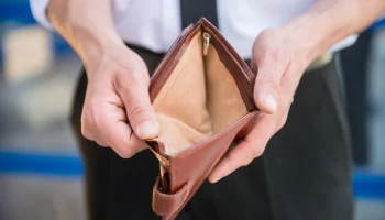 ЦМАКП: предприятия в России находятся под угрозой банкротств