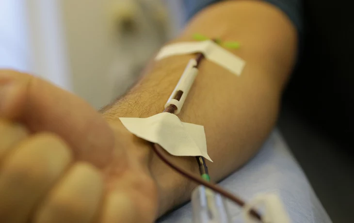 Более четырех тысяч москвичей обратились в столичные пункты сдачи крови