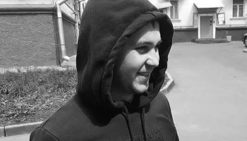 Соведущий YouTubе-канала &laquo;Ильдар Автоподбор&raquo; Слава Паруков умер в 37 лет