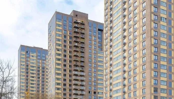 Два жилых комплекса по программе реновации возвели на западе Москвы