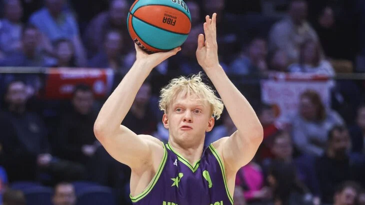 Задержанному во Франции Касаткину грозит до 25 лет заключения по двум статьям Задержанному во Франции Касаткину грозит до 25 лет заключения по двум статьям