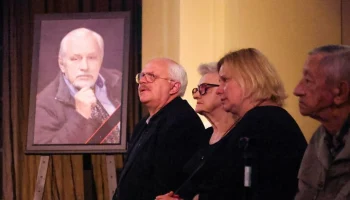 В Малом театре простились с народным артистом РФ Владимиром Сафроновым