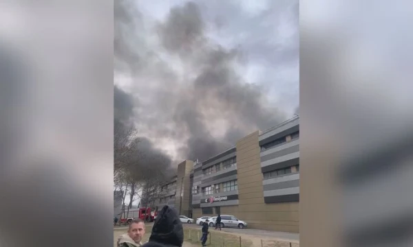 Пожар в ТЦ Калининграда локализован на площади 7 тыс "квадратов" Пожар в ТЦ Калининграда локализован на площади 7 тыс "квадратов"