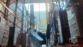 Обрушение кровли склада в Татарстане произошло из-за снега