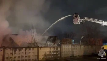 Открытое горение ликвидировано на складе на северо-востоке Москвы