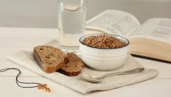 Предприятия Москвы расширили ассортимент постных продуктов