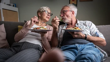 Диетолог Царькова назвала ключевой фактор долголетия