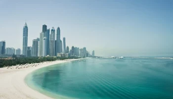 Банки ОАЭ начали отклонять платежи за китайскую технику из России