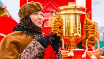 Самовар, подушки и Дед Мороз: как провести выходные в столице