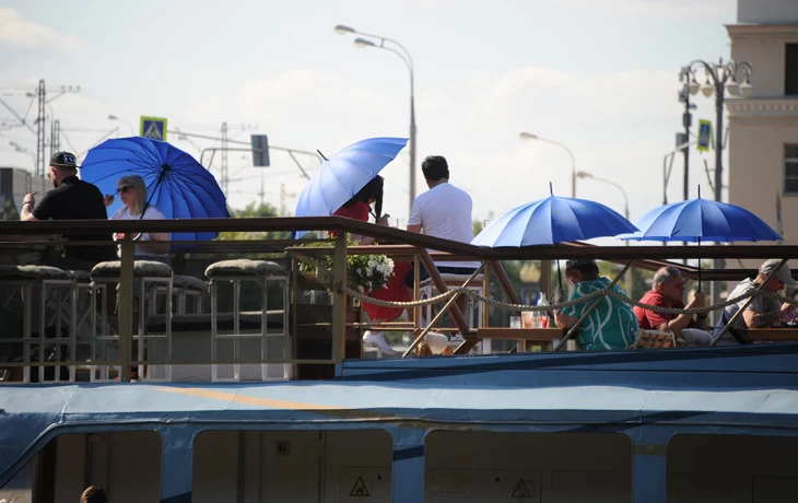 Синоптики сообщили о теплой погоде с небольшим дождем в Москве 17 августа Синоптики сообщили о теплой погоде с небольшим дождем в Москве 17 августа