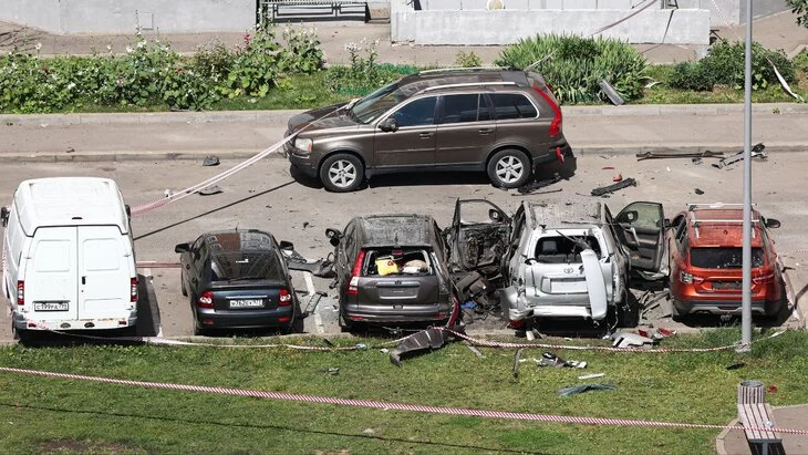 Следователи установили личность подозреваемого в подрыве автомобиля в Москве Следователи установили личность подозреваемого в подрыве автомобиля в Москве