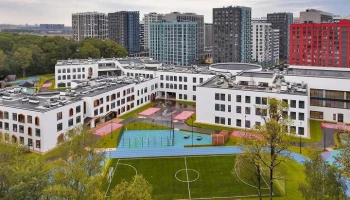 Собянин назвал создание социальной инфраструктуры задачей инвестпрограммы Москвы