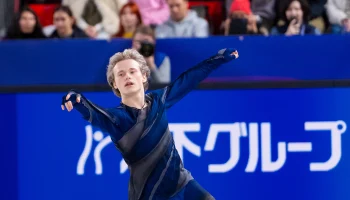 Американский фигурист с русскими корнями Илья Малинин вновь стал чемпионом мира