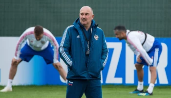 &laquo;Крепостное право&raquo;: Черчесов одной фразой оценил свою работу за рубежом