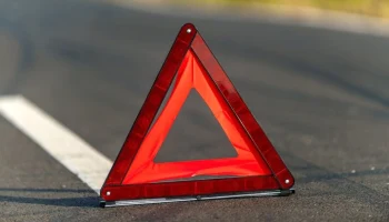 ДТП с участием трех автомобилей произошло в районе 2-го Крестовского переулка