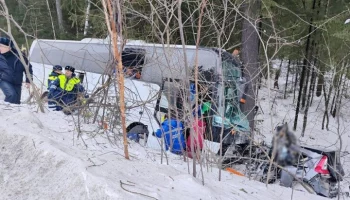 СК предъявил обвинения водителю и владельцу автобуса, попавшего в ДТП на Урале