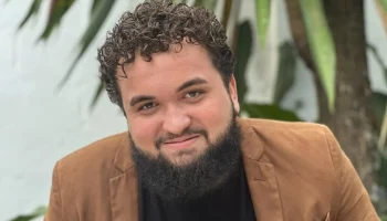 Metropoles: 25-летний бразильский певец Кевин Коста погиб после удара током