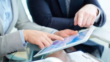 Более 600 тысяч контрактов заключили на столичном портале поставщиков в 2025 году