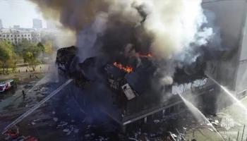 Уголовное дело возбуждено из-за пожара в театре Хабаровска