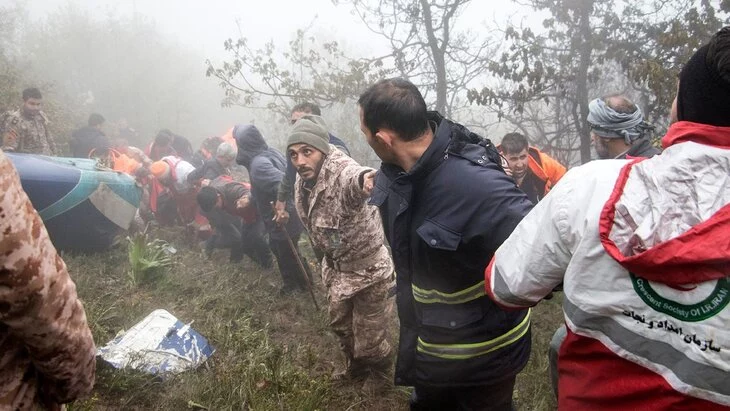 Генштаб Ирана исключил диверсию в деле о крушении вертолета Раиси Генштаб Ирана исключил диверсию в деле о крушении вертолета Раиси