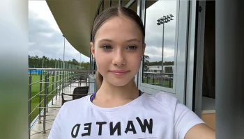 Ударившаяся головой об лед фигуристка Симонова возобновила тренировки