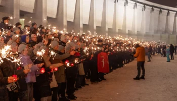 Акция в честь 80-летия снятия блокады Ленинграда прошла у стен Музея Победы