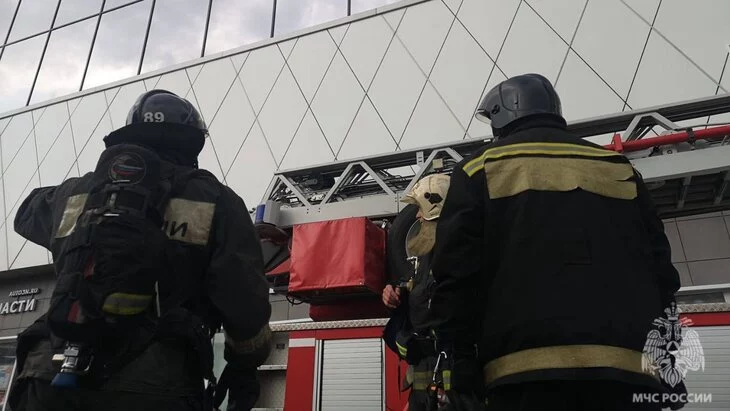 На юго-востоке Москвы ликвидирован пожар в аквапарке На юго-востоке Москвы ликвидирован пожар в аквапарке
