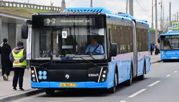 На Красную горку и Радоницу в Москве запустят бесплатные автобусы