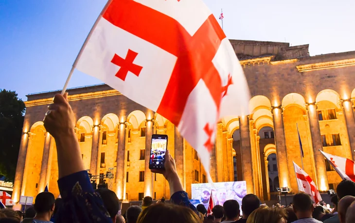 Спикер парламента Грузии подписал закон о запрете пропаганды ЛГБТ* Спикер парламента Грузии подписал закон о запрете пропаганды ЛГБТ*