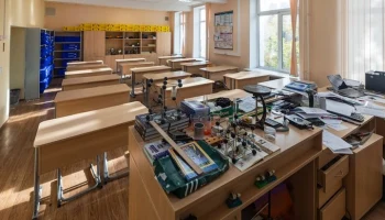 Собянин: к сентябрю 2026 года построим и реконструируем около 120 зданий школ