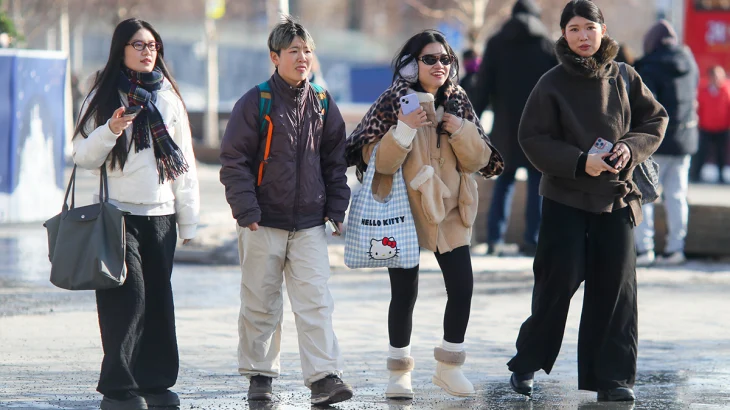 Синоптики сообщили о теплой погоде и небольших осадках в Москве 12 марта