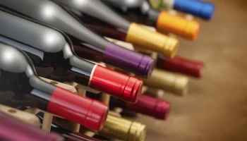 Продажа алкоголя в общепитах Подмосковья будет ограничена с 1 марта