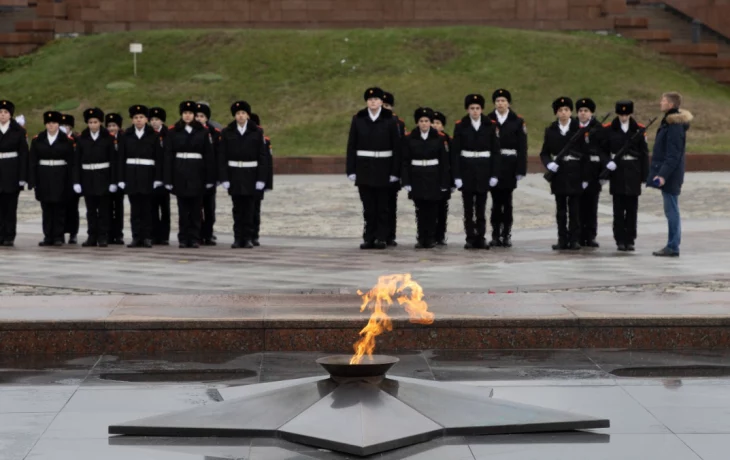 Кадеты заступили на вахту почетного караула у стен Музея Победы Кадеты заступили на вахту почетного караула у стен Музея Победы