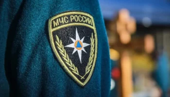 МЧС предупредило москвичей о ветре до 18 метров в секунду в столице 9 мая