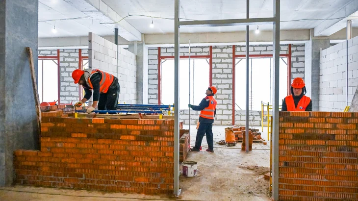 Владимир Ефимов: В рамках 19 принятых в ноябре проектов КРТ в столице построят объекты социальной ин Владимир Ефимов: В рамках 19 принятых в ноябре проектов КРТ в столице построят объекты социальной ин