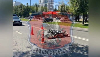 Мотоциклист погиб в результате ДТП на юге Москвы