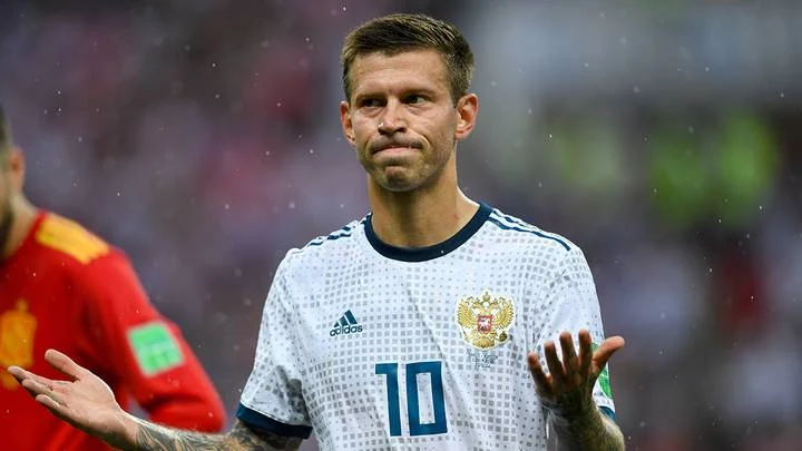 Драка Смолова в «Кофемании» в Москве: как произошел конфликт, решение суда, история с вымогательством