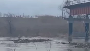 Немедленная эвакуация объявлена в двух населенных пунктах Курганской области